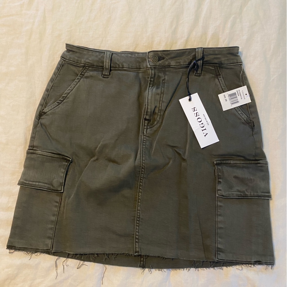 Brand new Vigoss skirt